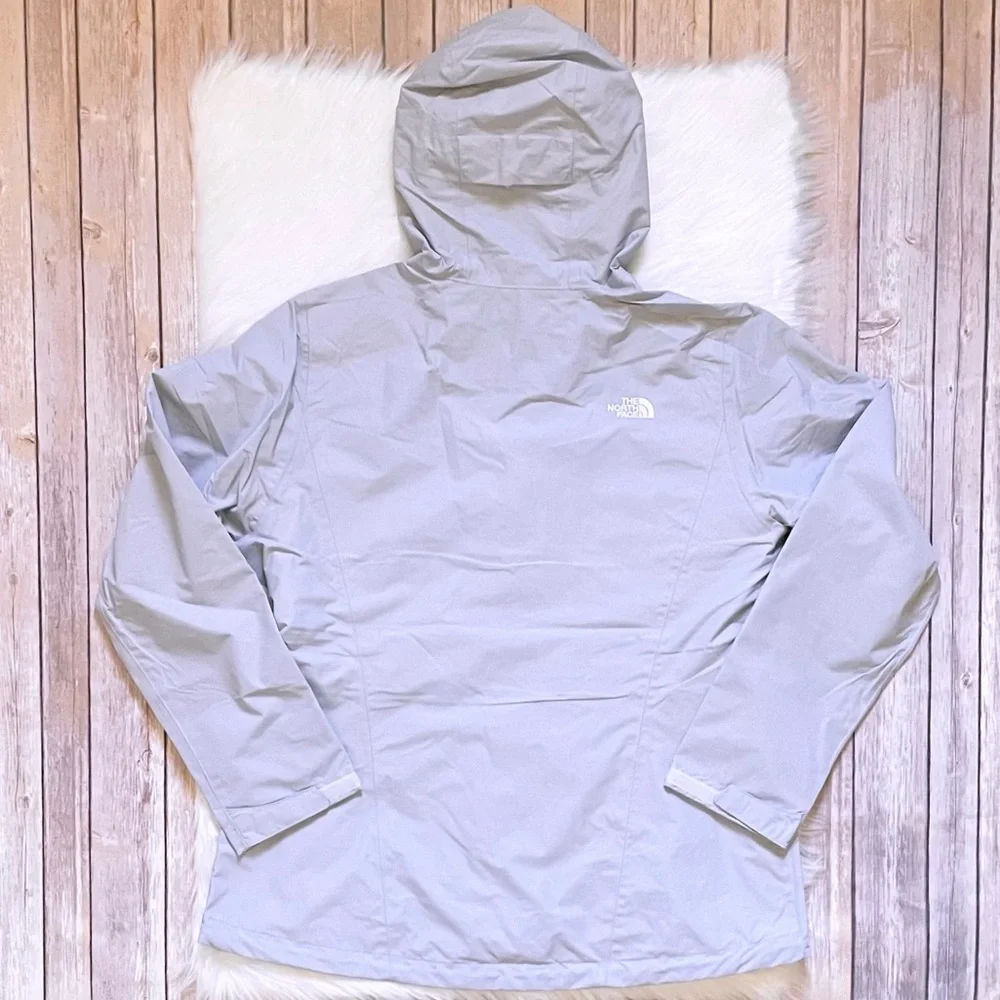 The North Face Women’s Venture 2 Rain Jacket In Light Grey Heather - Picture 5 of 7